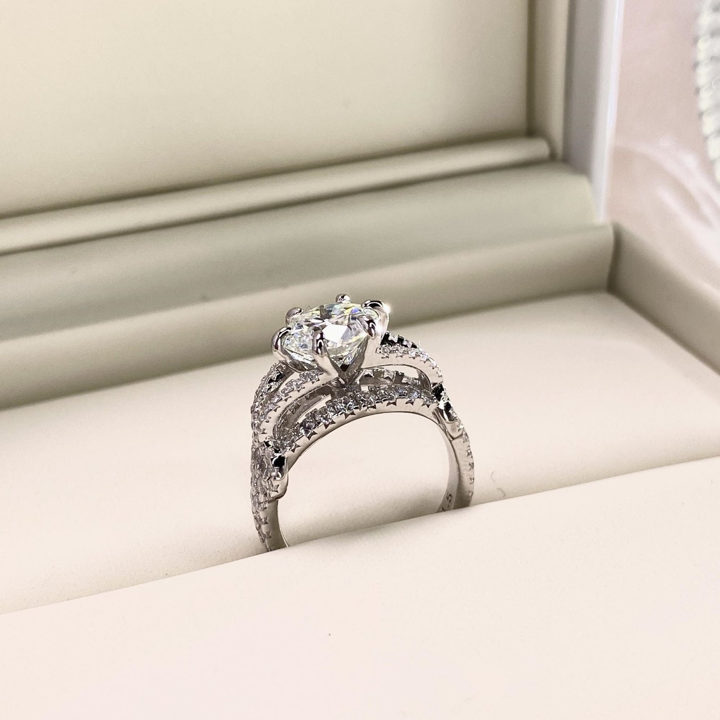 【#27】(Jasmine)925 Sterling Silver Moissanite rings